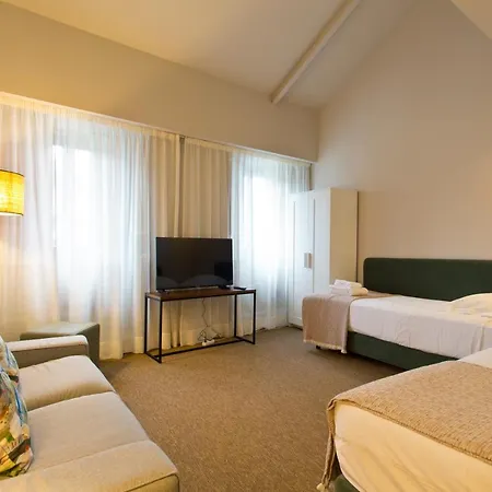 Rva居斯塔夫埃菲尔公寓 波尔图