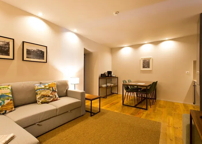 Rva居斯塔夫埃菲尔公寓