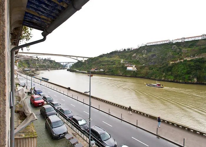 Rva居斯塔夫埃菲尔公寓